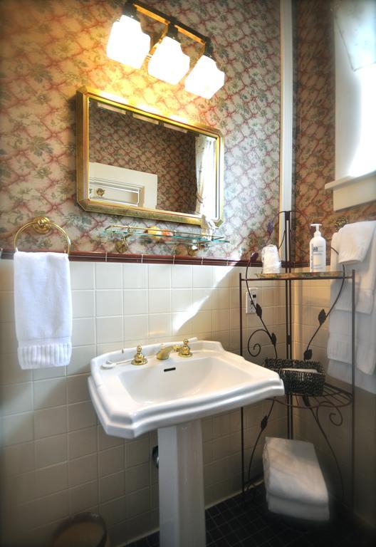 Lion And The Rose Victorian Guest House Portland Luaran gambar