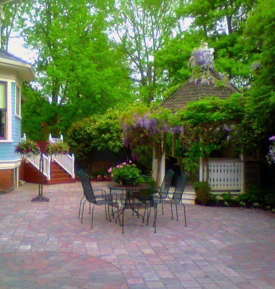 Lion And The Rose Victorian Guest House Portland Luaran gambar